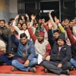 nhm-staff-protest-jalalpur-chc